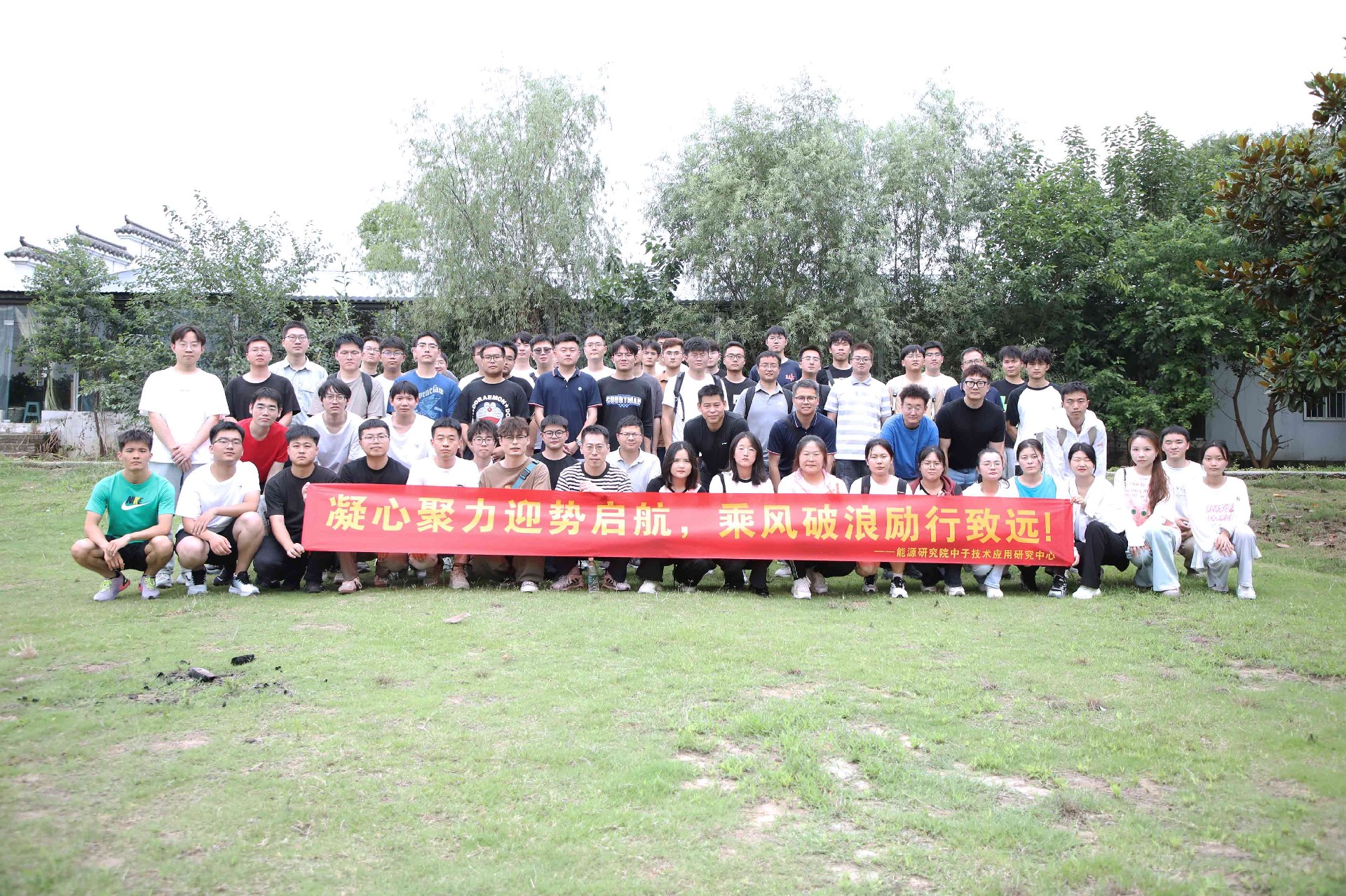NB5A0688PS7月10日第一版PS压缩1.jpg