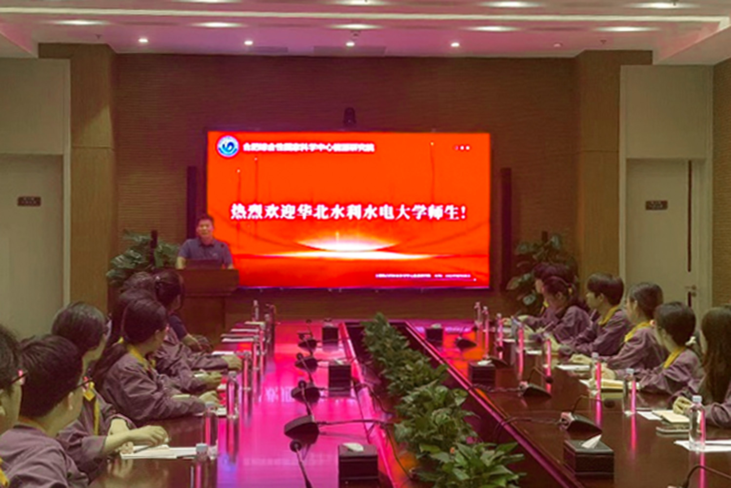 华北水利水电PS1.jpg