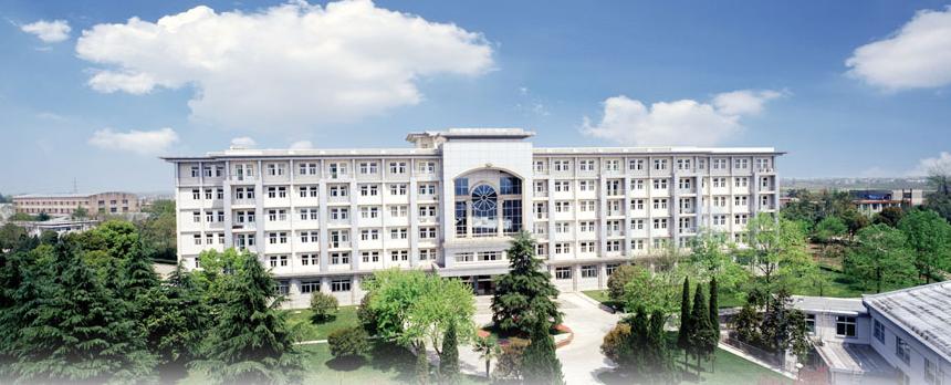 Neutron and gamma ray Spectroscopy on DT Fusion Reactors and prospects for EAST